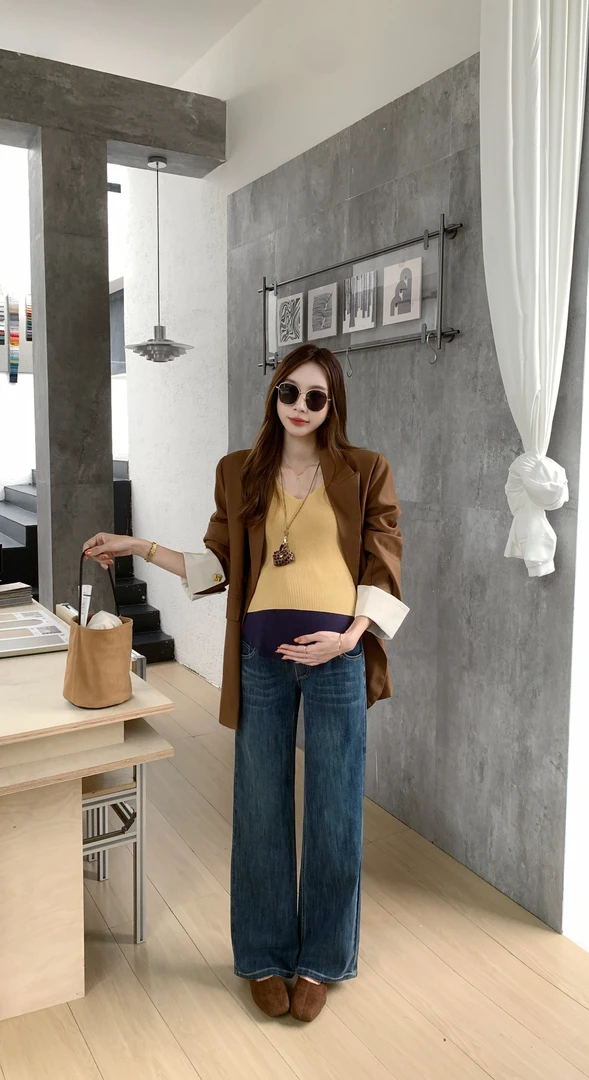 新款秋季孕妇牛仔阔腿直筒牛仔显瘦牛仔