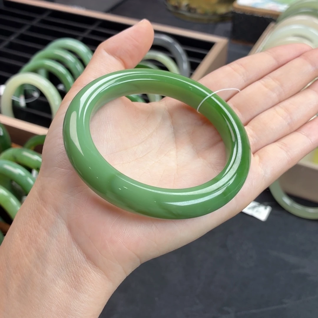 和田玉未镶嵌手镯-碧玉夹层粉阳绿 包容猫眼纹欠34号