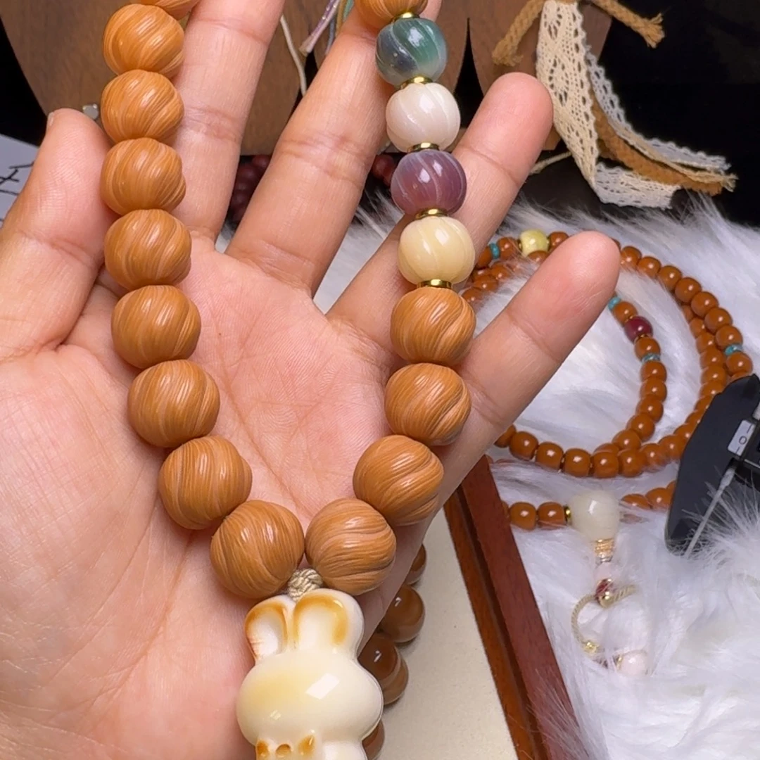 猴头核桃吊坠顶级卷卷酥