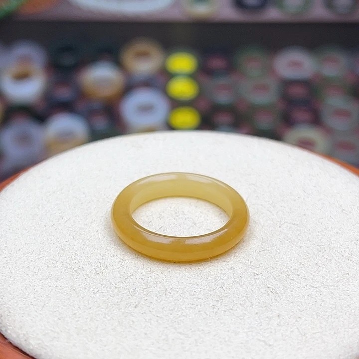 和田玉戒指未镶嵌17.9内径17圈金糖