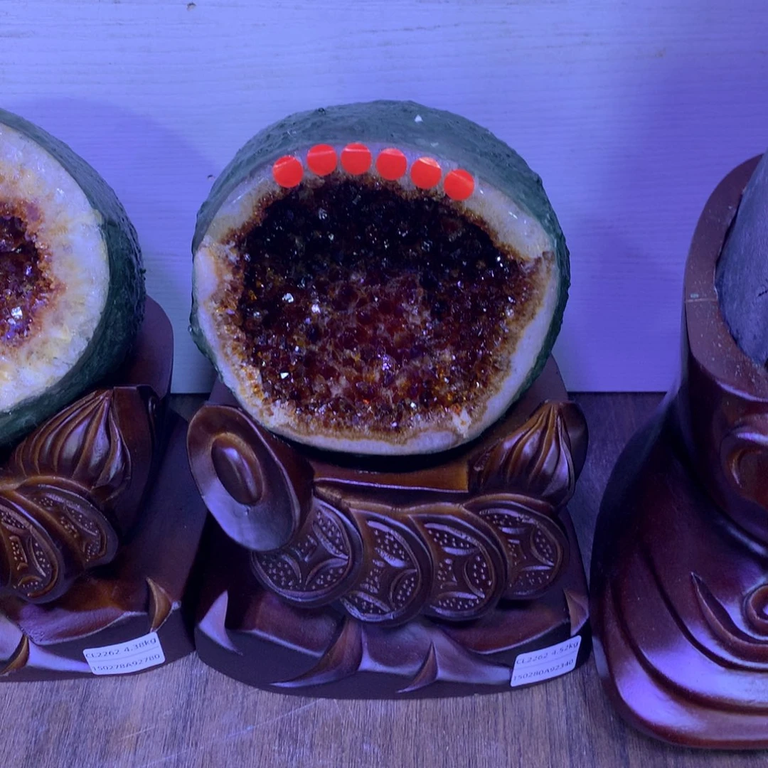 未镶嵌黄晶大型摆件（非配饰）