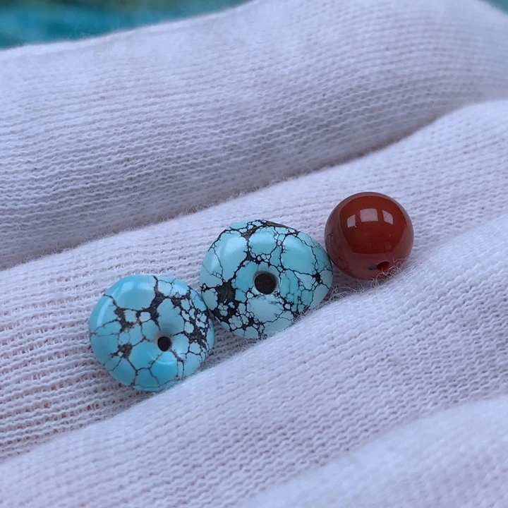 南红玛瑙未镶嵌珠宝奇石
