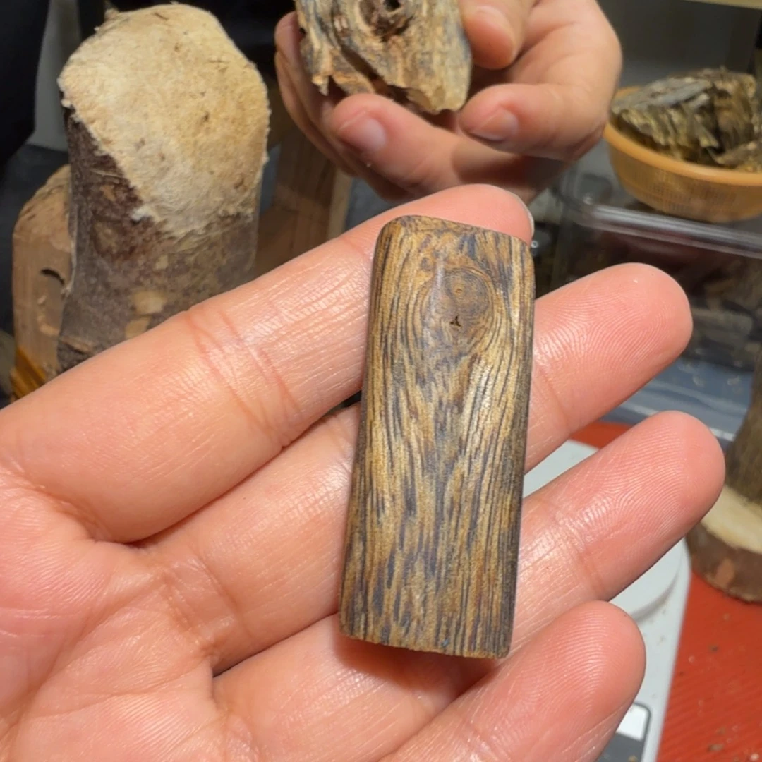 白奇沉香块料沉香