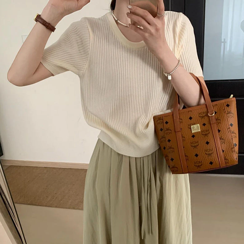 圆领上衣2025夏季新款显瘦休闲百搭设计感修身短袖正肩针织t恤女