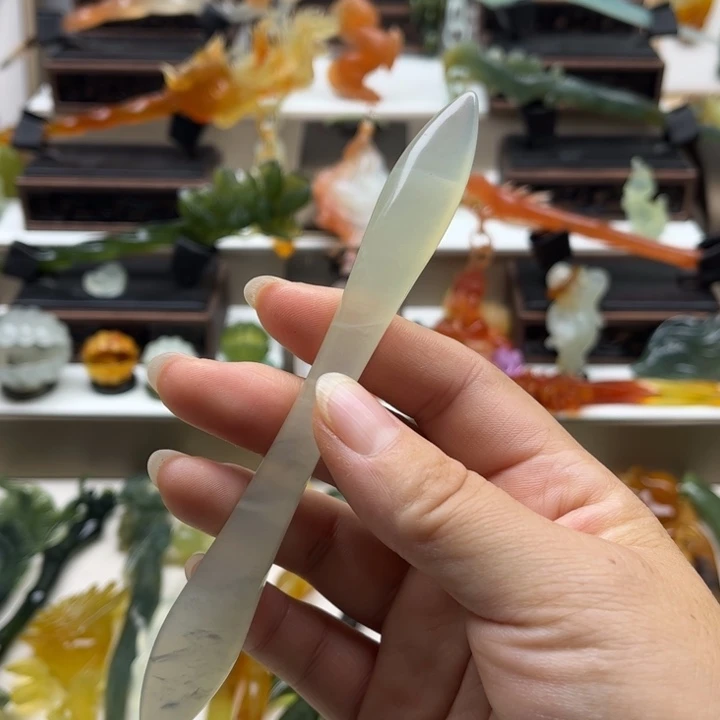 蛇纹石玉未镶嵌岫玉发簪