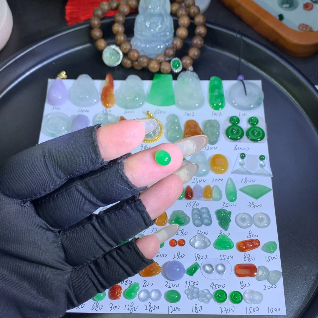 翡翠未镶嵌吊坠(不含链)绿蛋