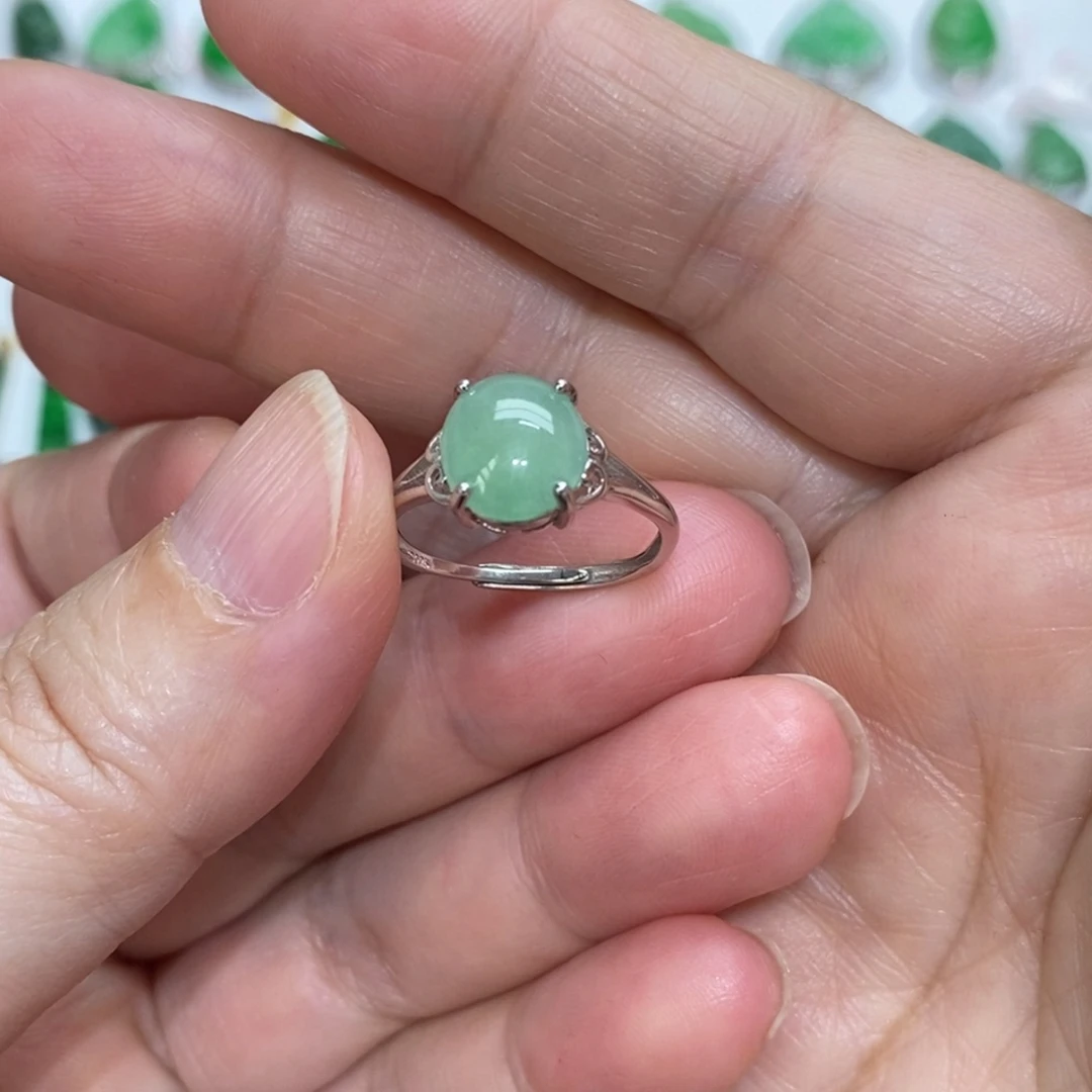 翡翠银S925镶嵌戒指有纹裂