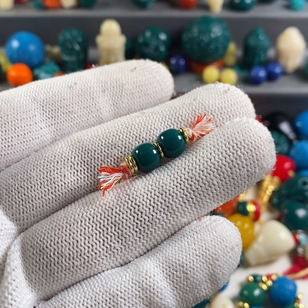 琉璃颈饰尺寸7左右