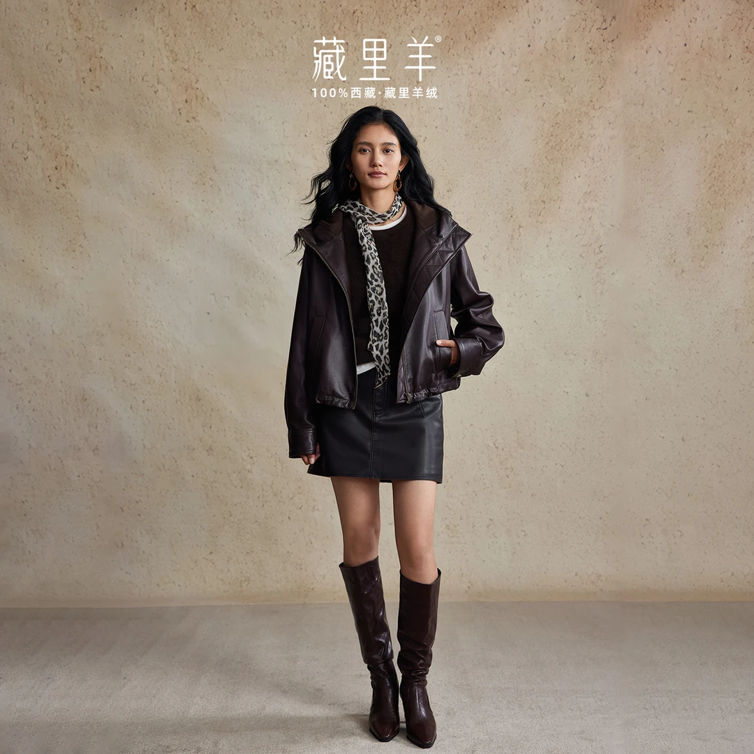 藏里羊【皮衣系列】“机车少女”酷飒风连帽羊绒皮衣外套WG1738