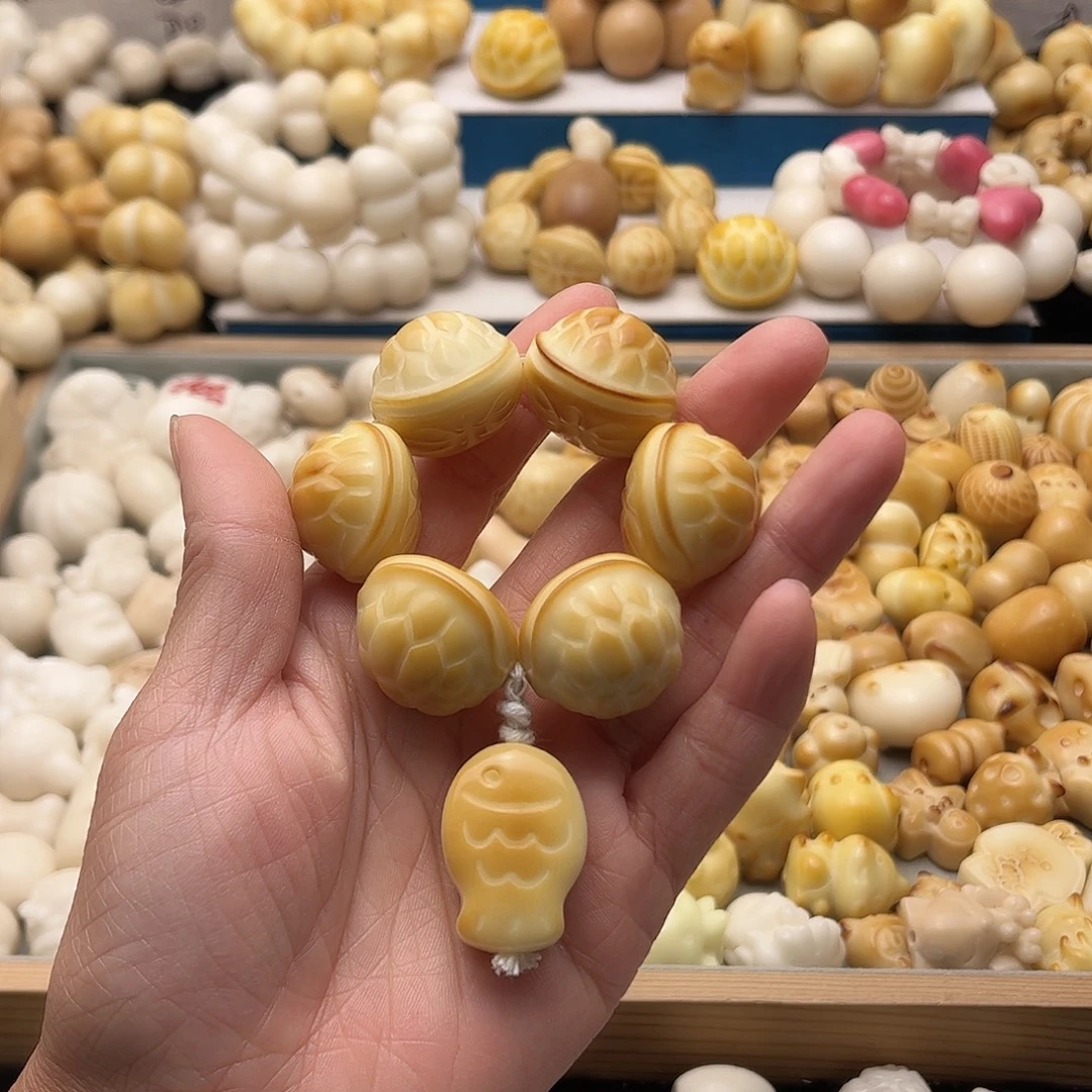 吊坠菩提根/象牙果