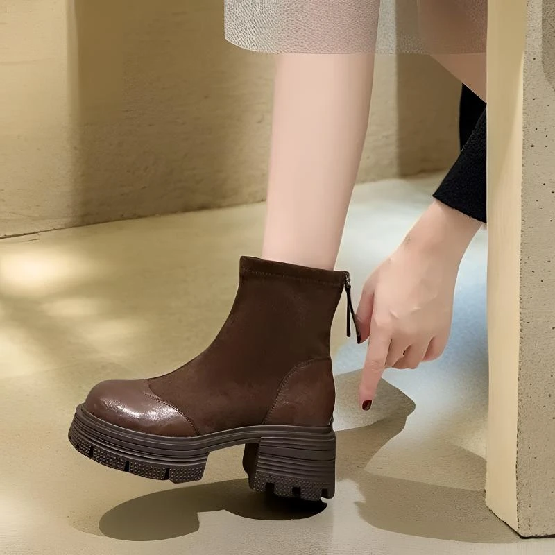 2025年秋冬新款复古英伦风马丁靴女韩版厚底粗跟短靴弹力瘦瘦靴女