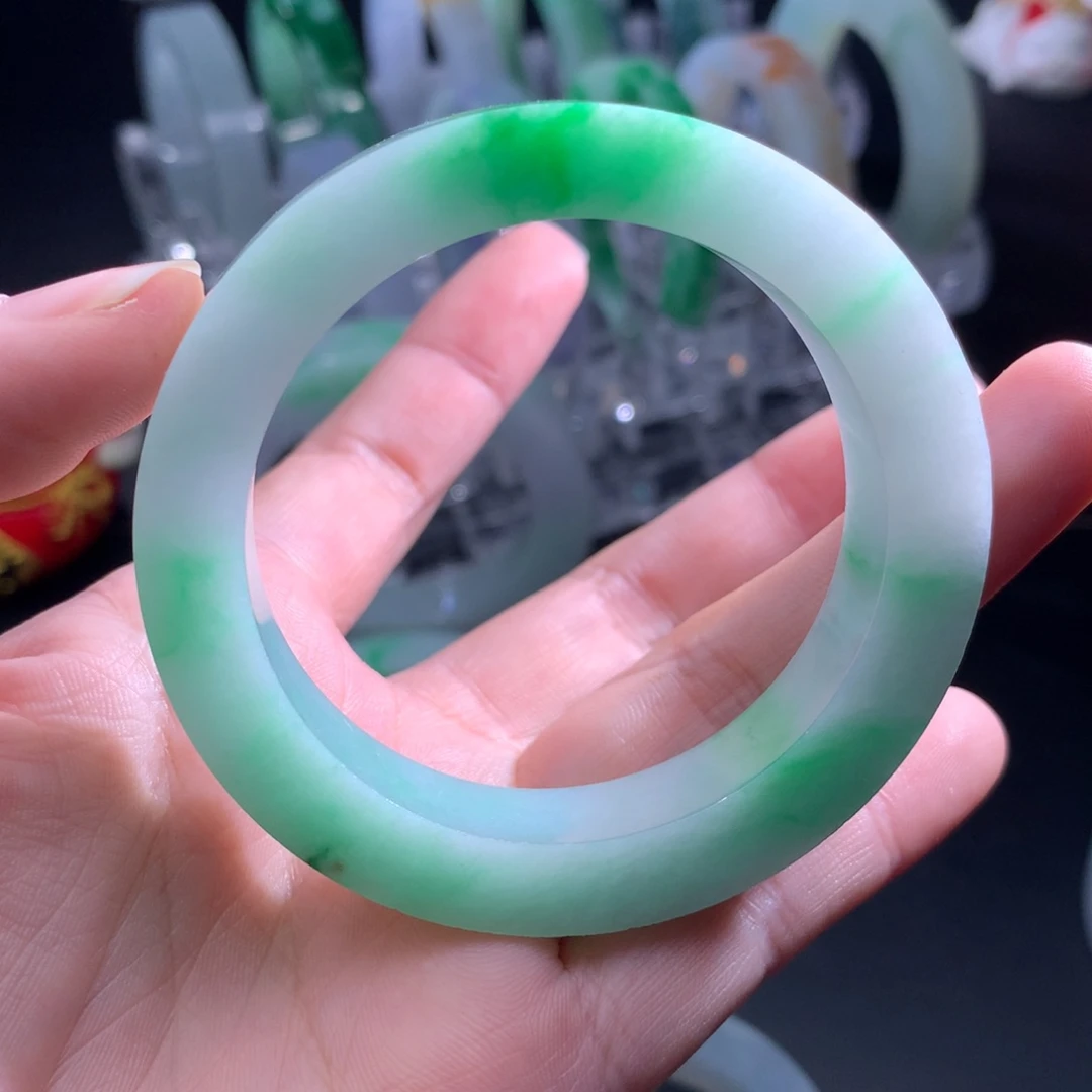 定制翡翠手镯未镶嵌