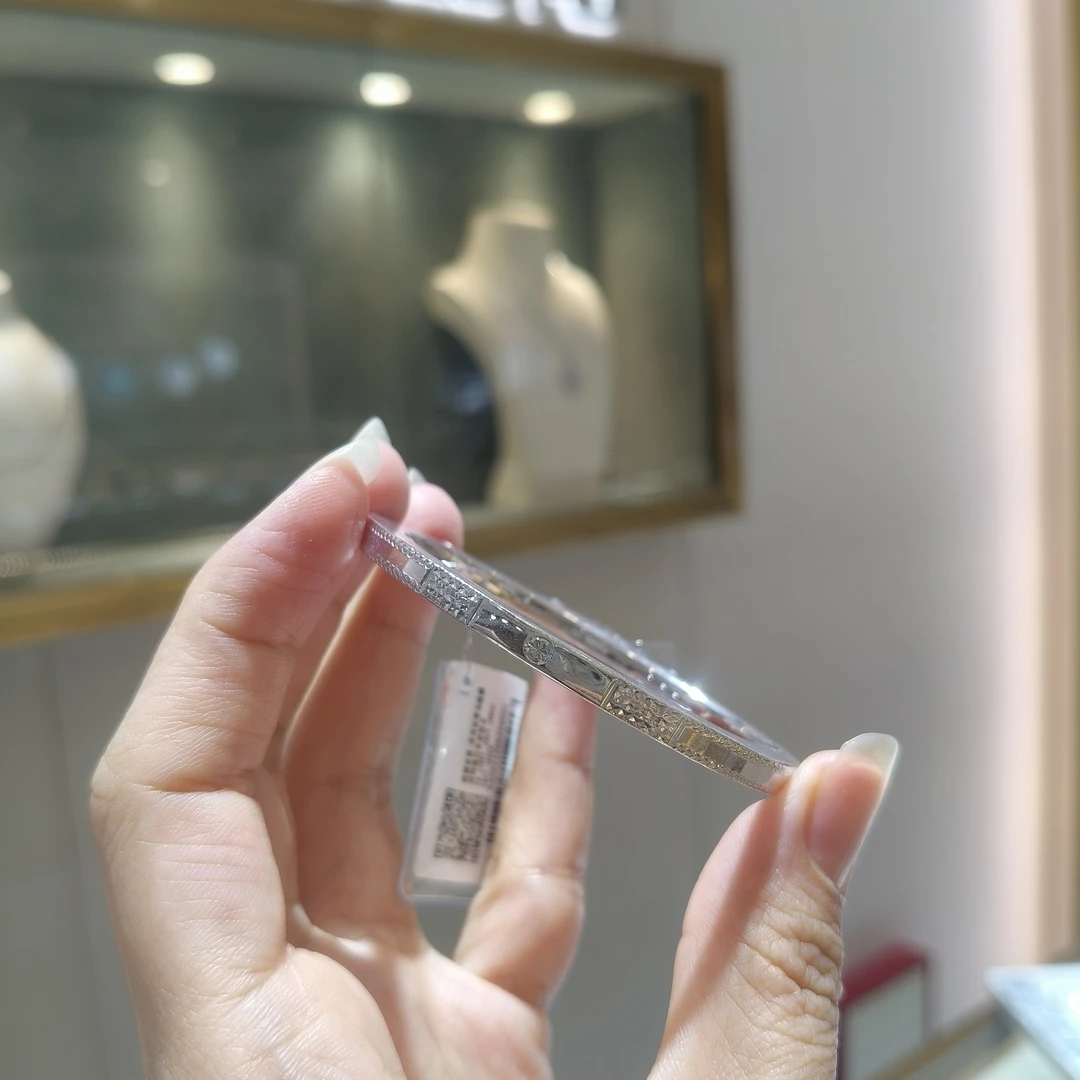 铂金pt950手镯14.89g，5182元