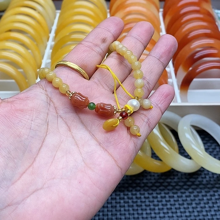 石英质玉（黄龙玉）未镶嵌手链