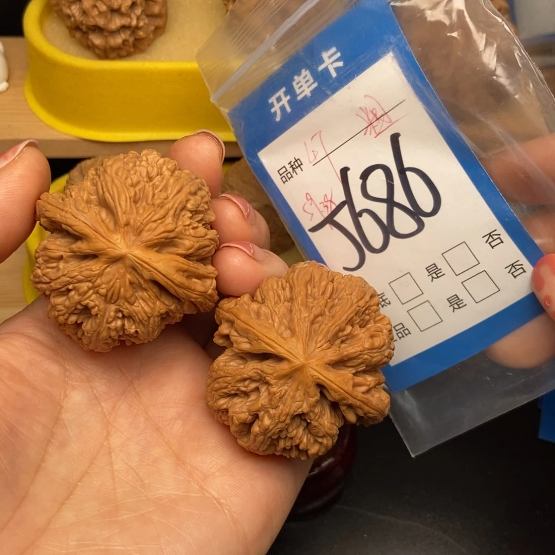 桃核吊坠核桃粗筋