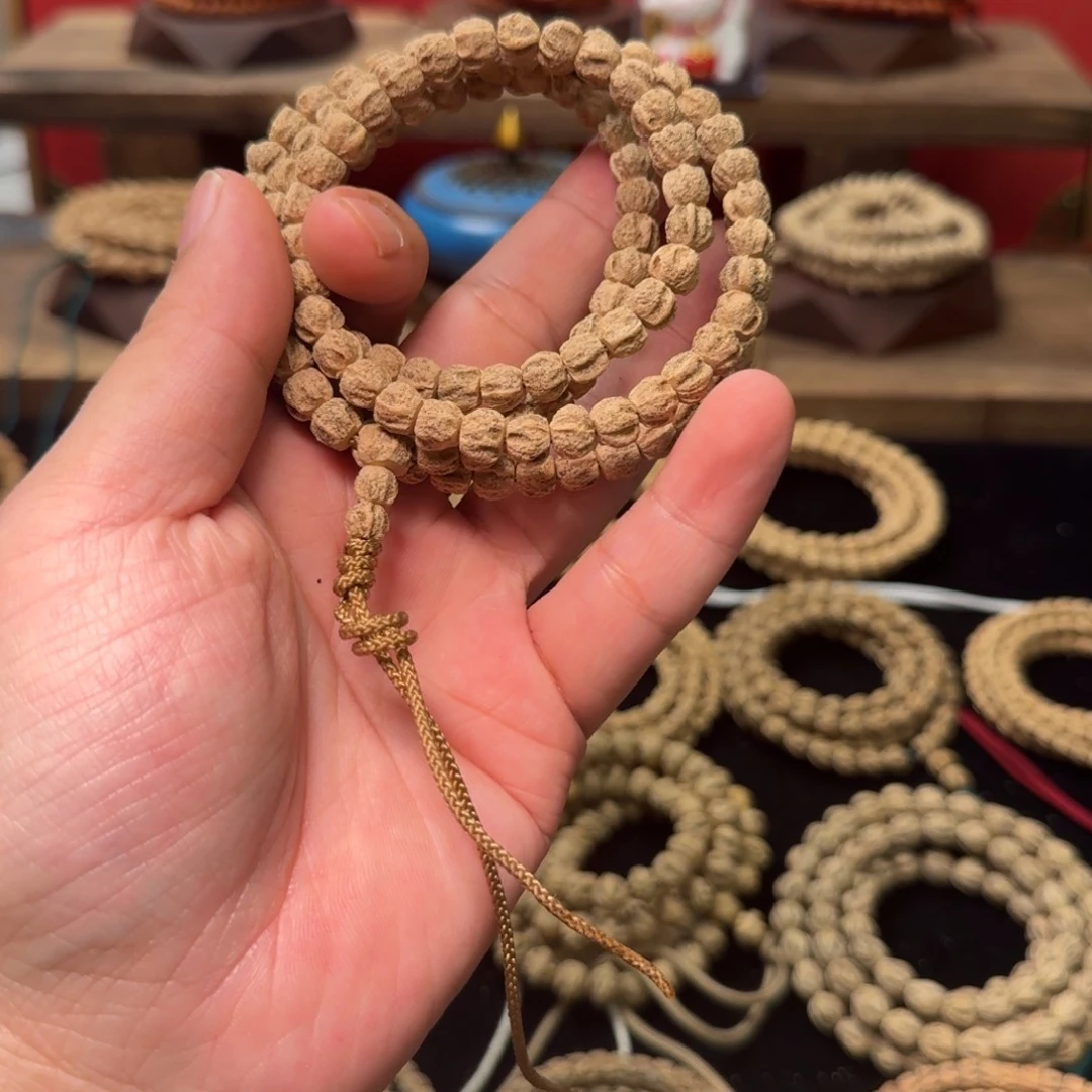 柏香籽/百香籽吊坠?**软