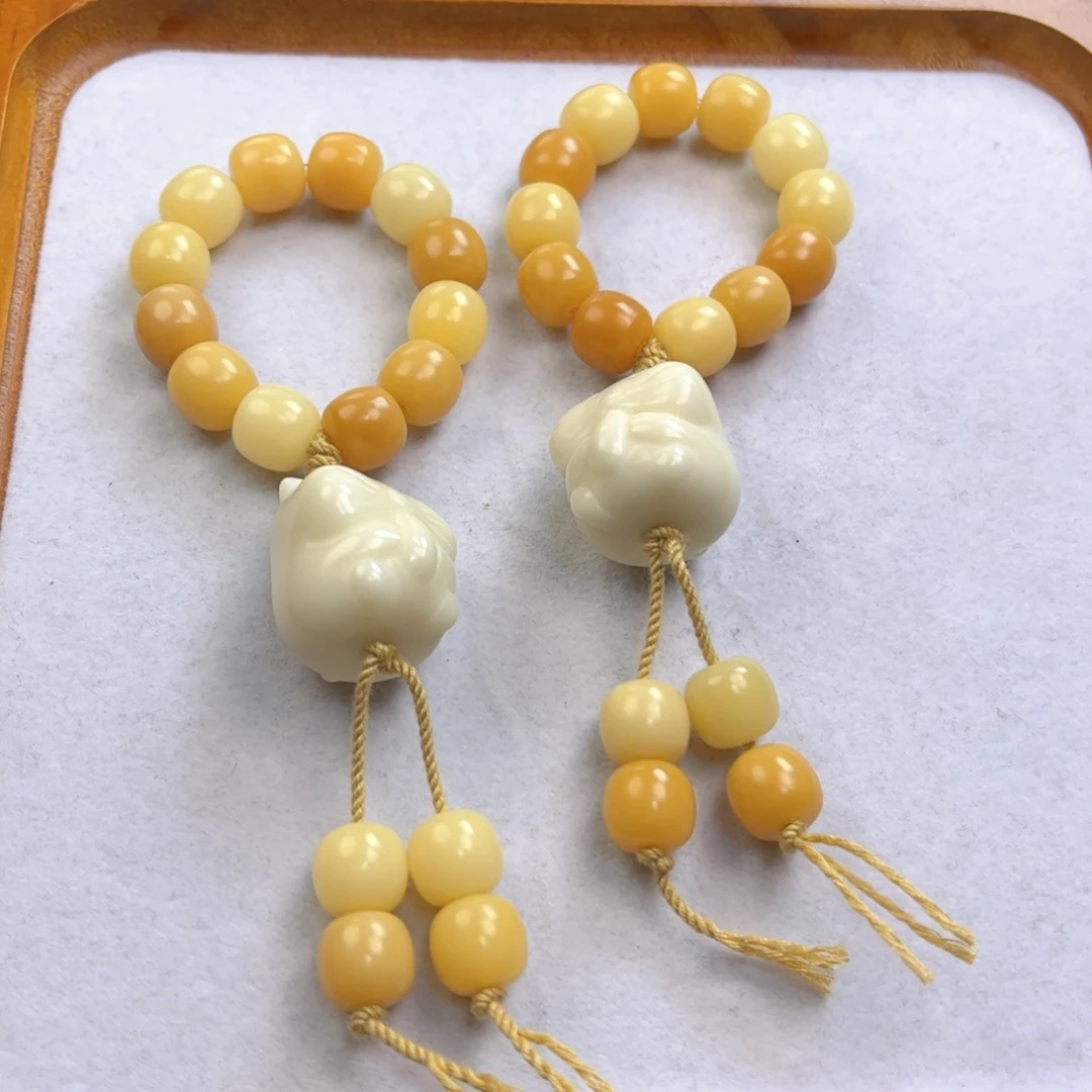 菩提根/象牙果手串小松鼠