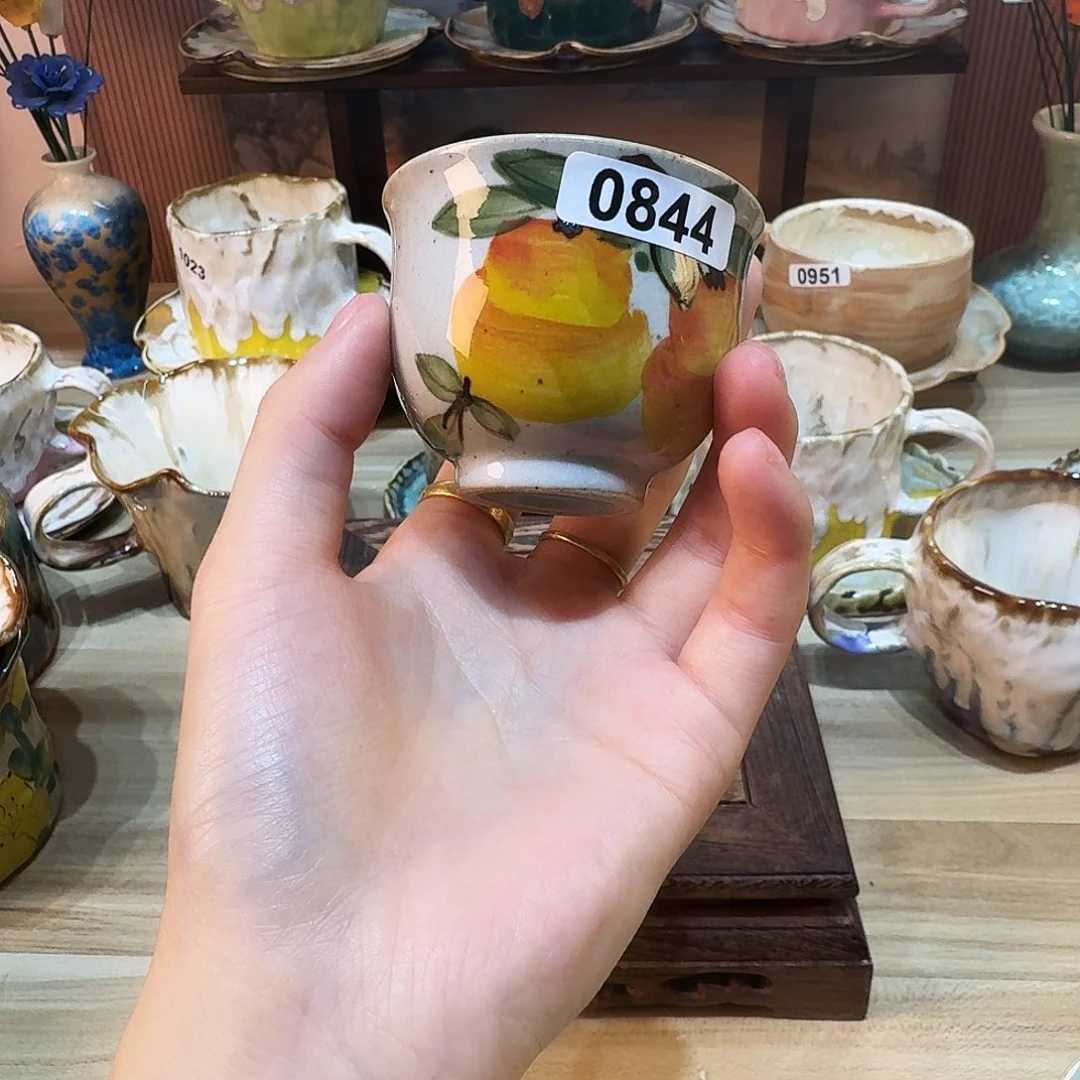 摆件陶哈哈哈哈哈给哈哈