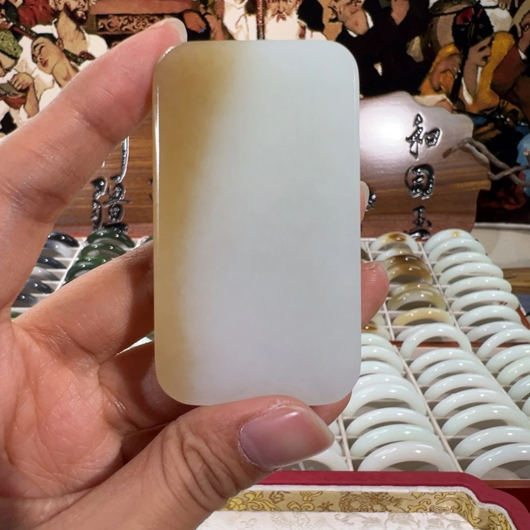 和田玉（糖玉）未镶嵌颈饰