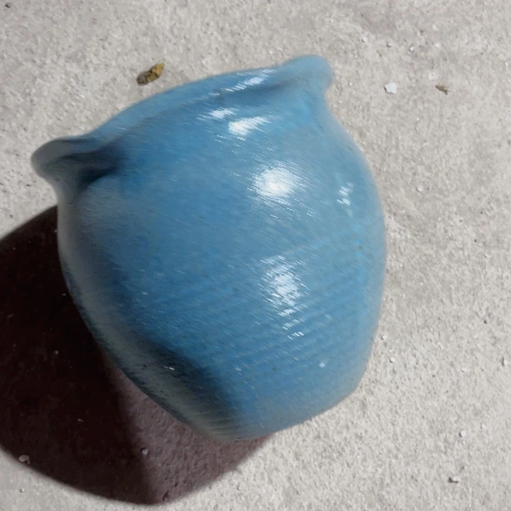 红陶口径19高度19一只小瑕疵