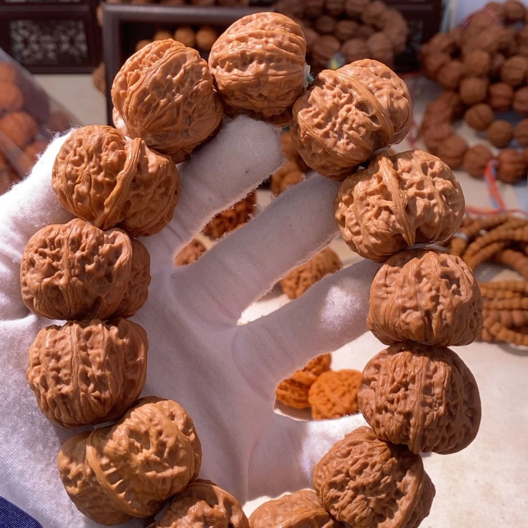 手串文玩核桃…………