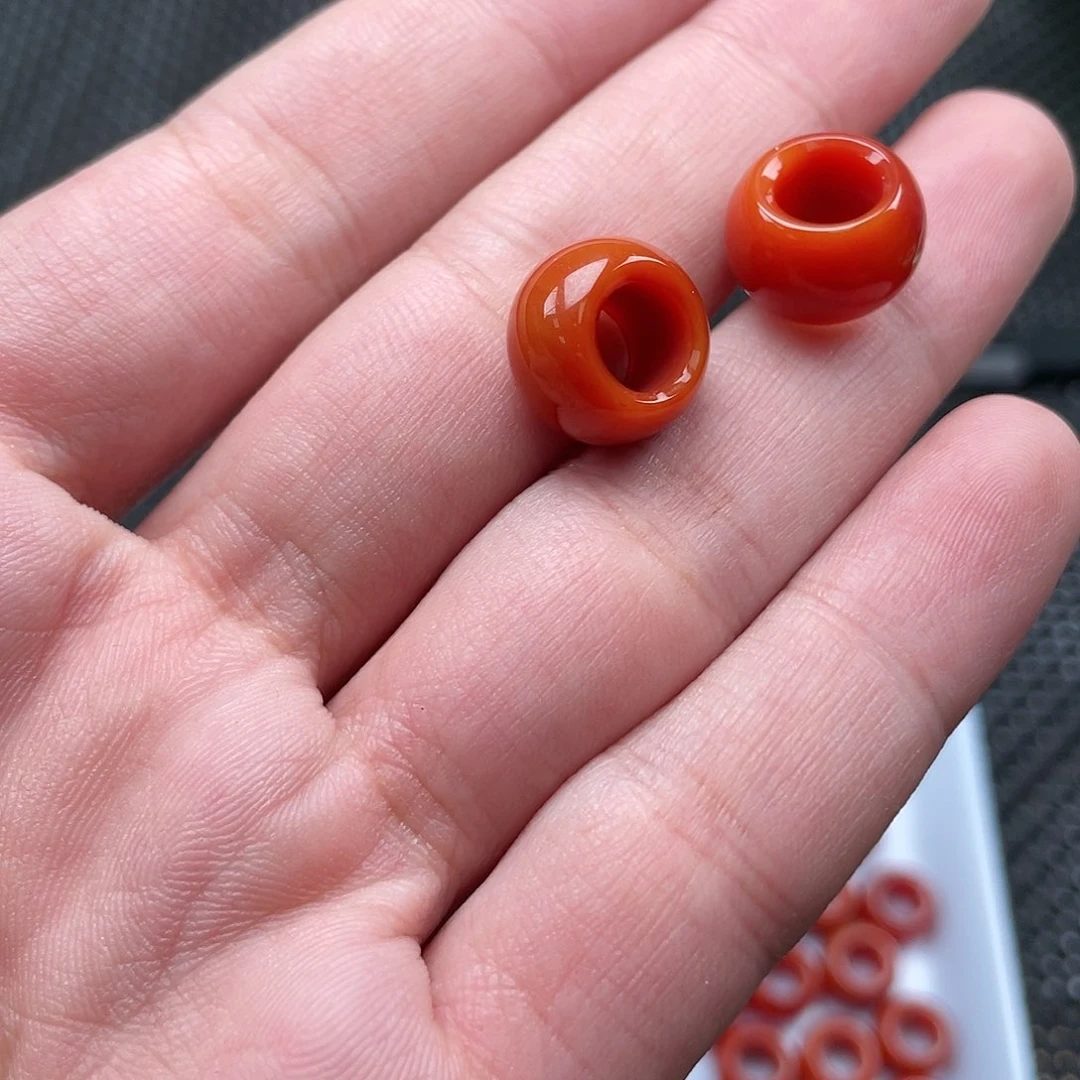 南红玛瑙3号 8*13柿子红跑环圈一组2颗未镶嵌