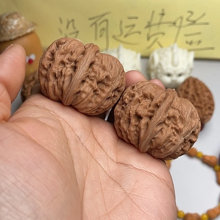 ****࿐吊坠文玩核桃42元宝