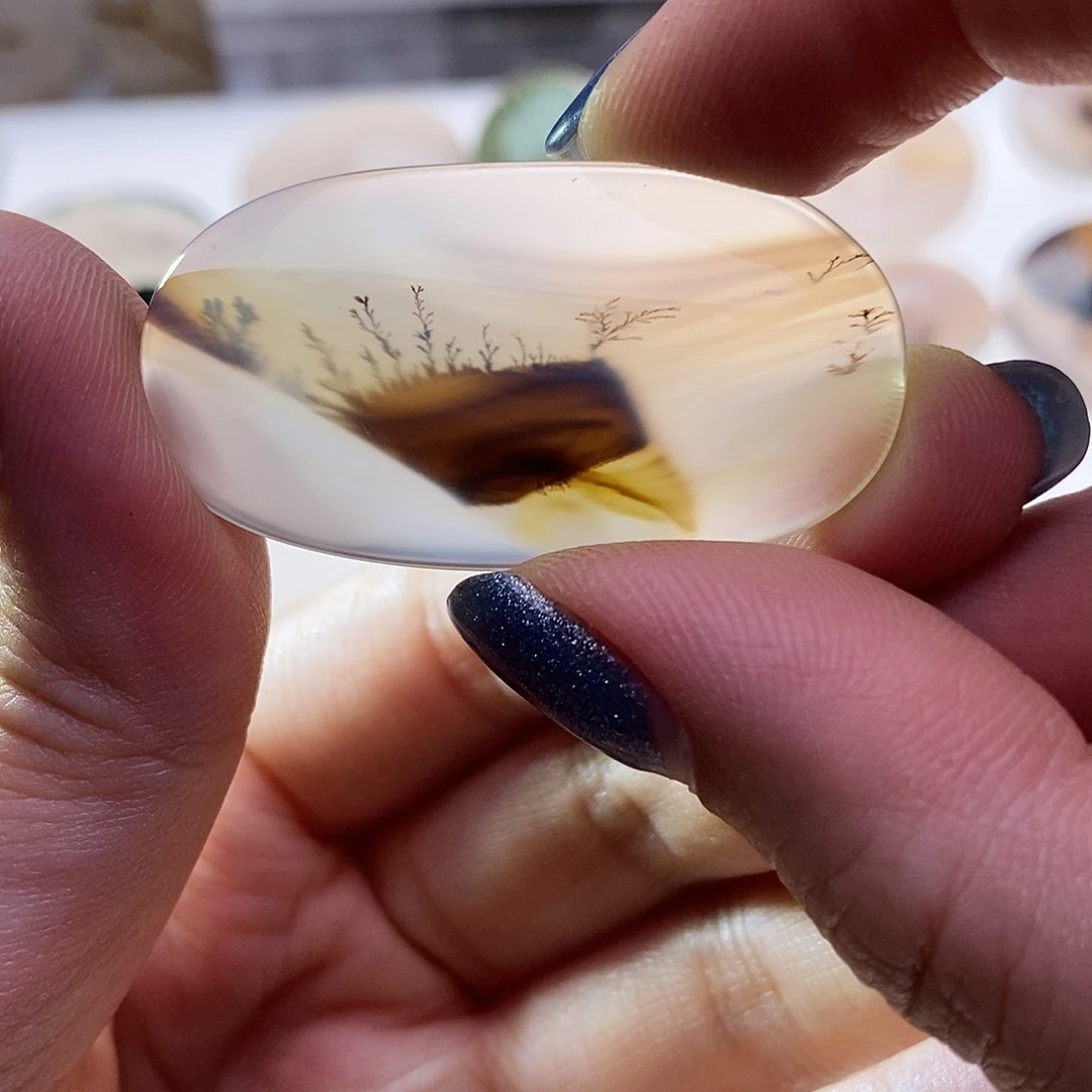 未镶嵌玛瑙/玉髓珠宝奇石