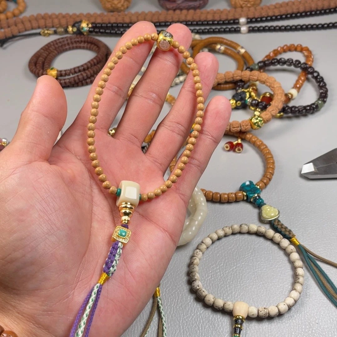 吊坠柏香籽/百香籽。。。。。。。。。。。。。。。。