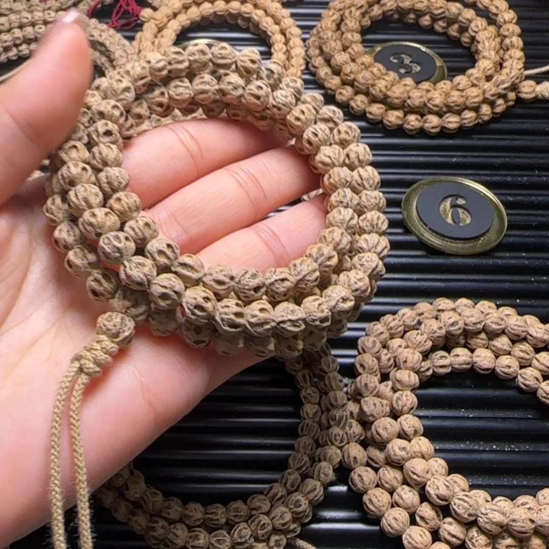 【闪购商品】柏香籽/百香籽吊坠燚*