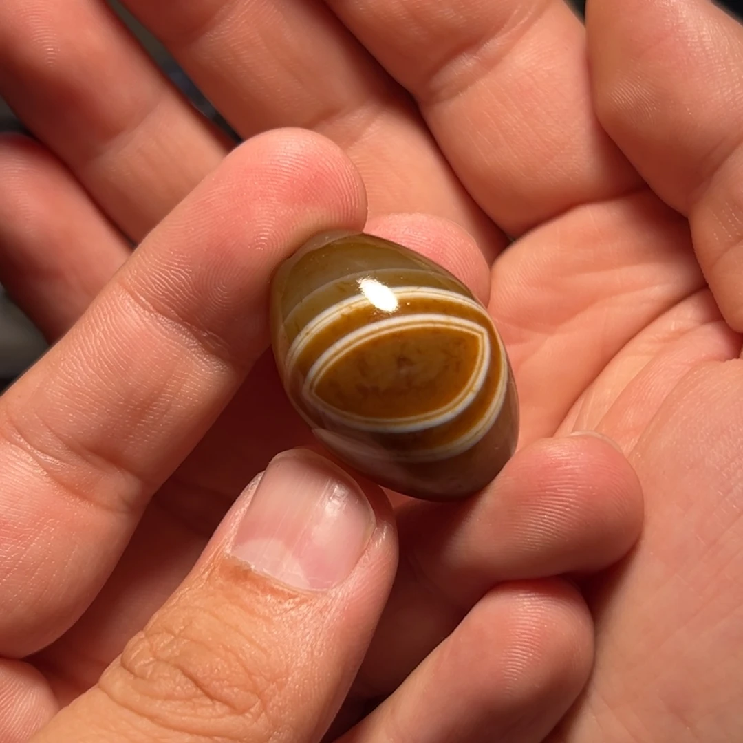 玛瑙/玉髓未镶嵌珠宝奇石