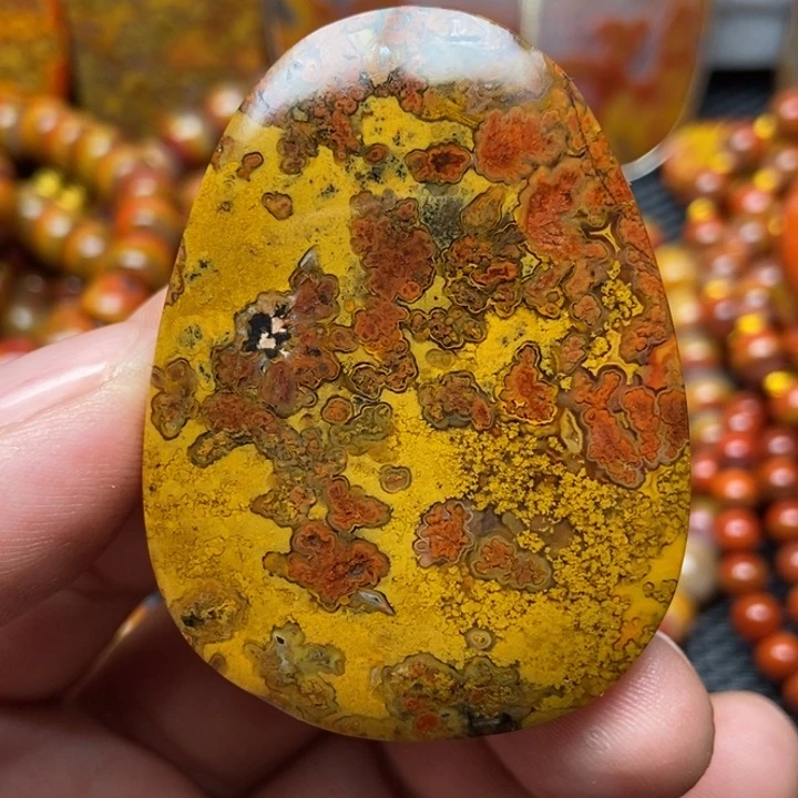 玛瑙/玉髓吊坠未镶嵌