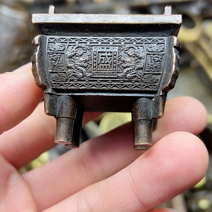 铜铜铜器直播间铜