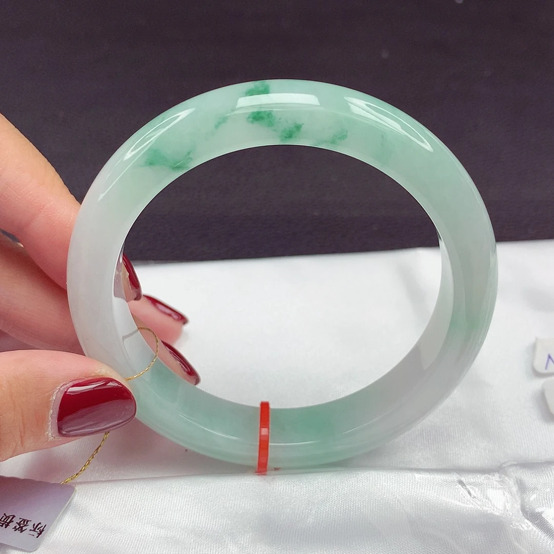 翡翠未镶嵌手镯58圈827