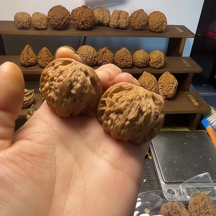 文玩核桃吊坠磨盘全品40