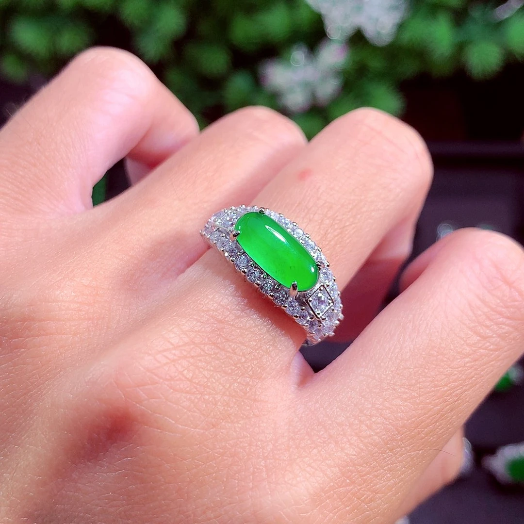 颈饰未镶嵌翡翠天然