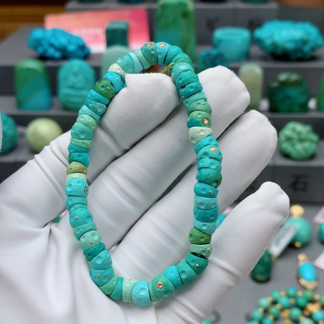 绿松石配饰未镶嵌