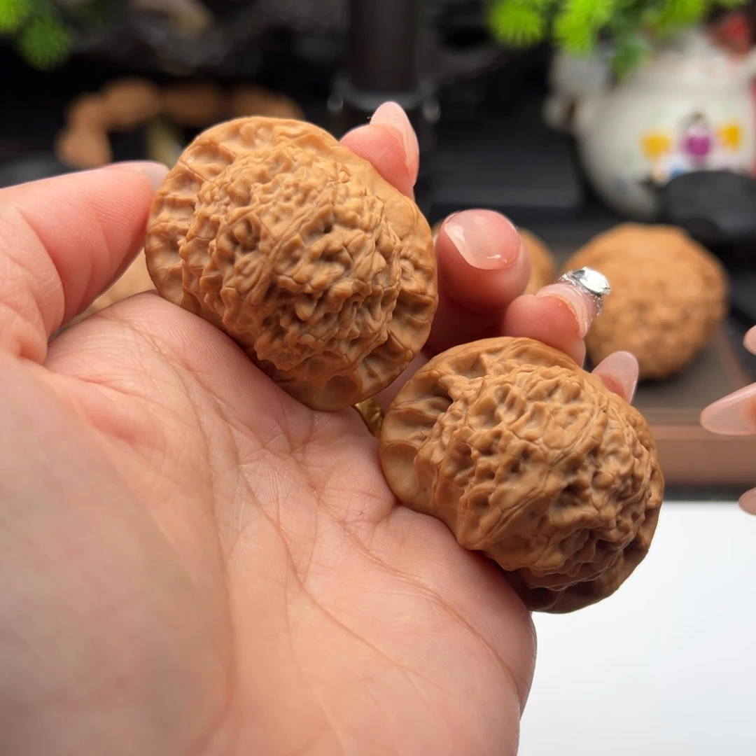 文玩核桃把件宽边42