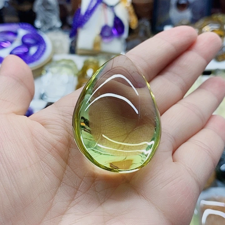 颈饰未镶嵌水晶水滴