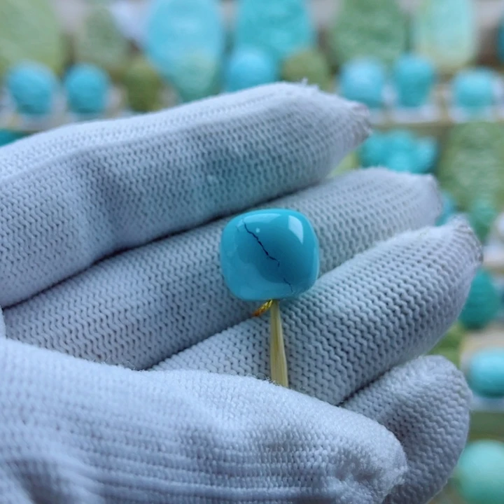 绿松石未镶嵌珠宝奇石13mm