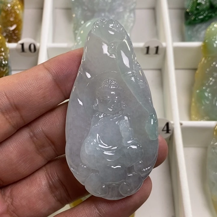 颈饰未镶嵌翡翠宝宝佛