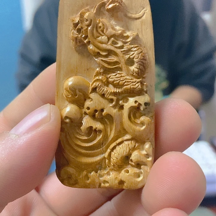 天然猛犸牙雕刻残次品