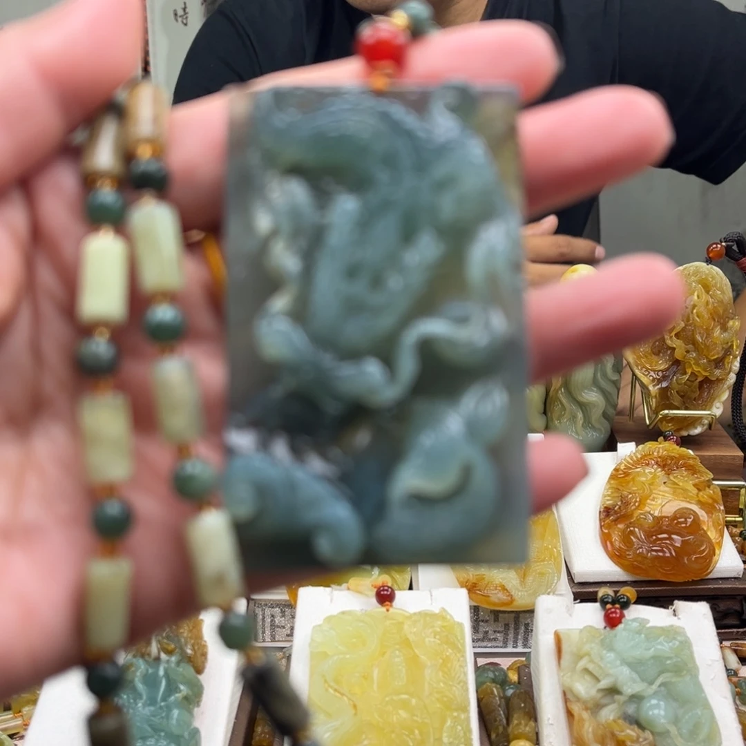 岫玉未镶嵌挂件挂件