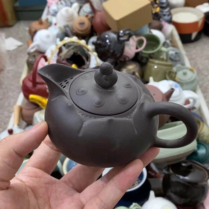 陶瓷艺术品及陶瓷壶