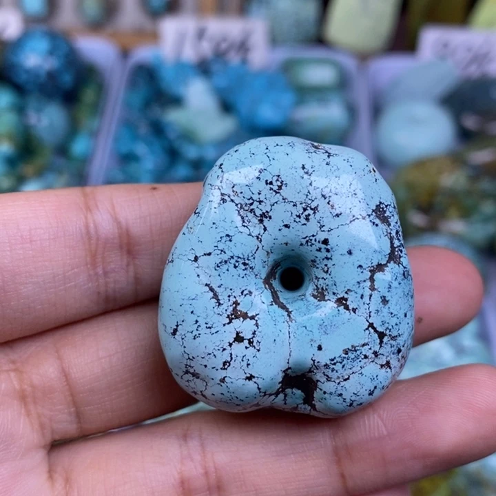 未镶嵌绿松石颈饰