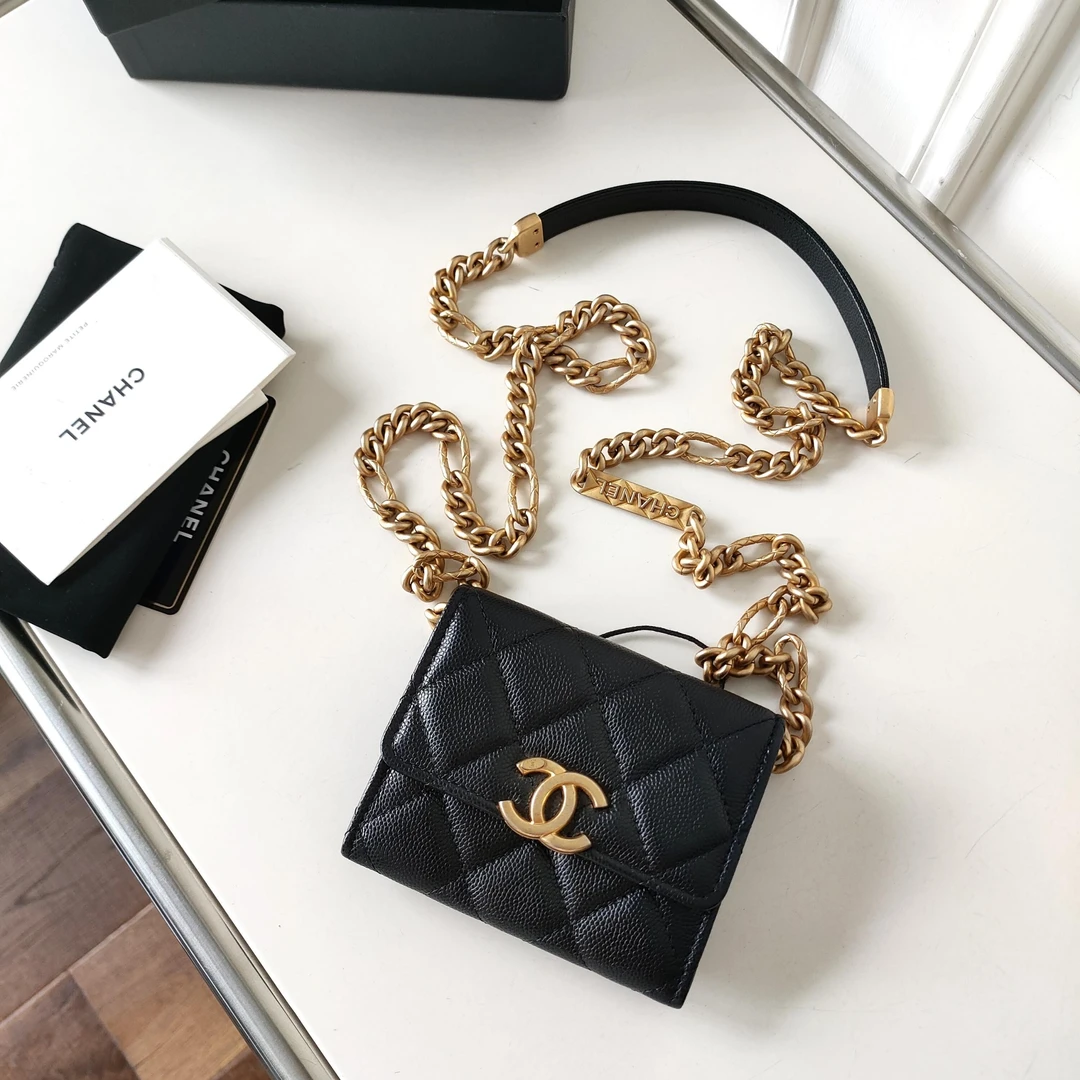 95新 Chanel/香奈儿 【24期免息】黑金荔枝皮字母方牌斜挎包/49747