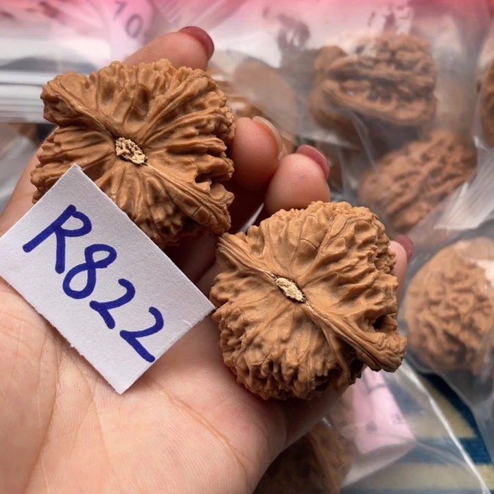 文玩核桃把件南疆