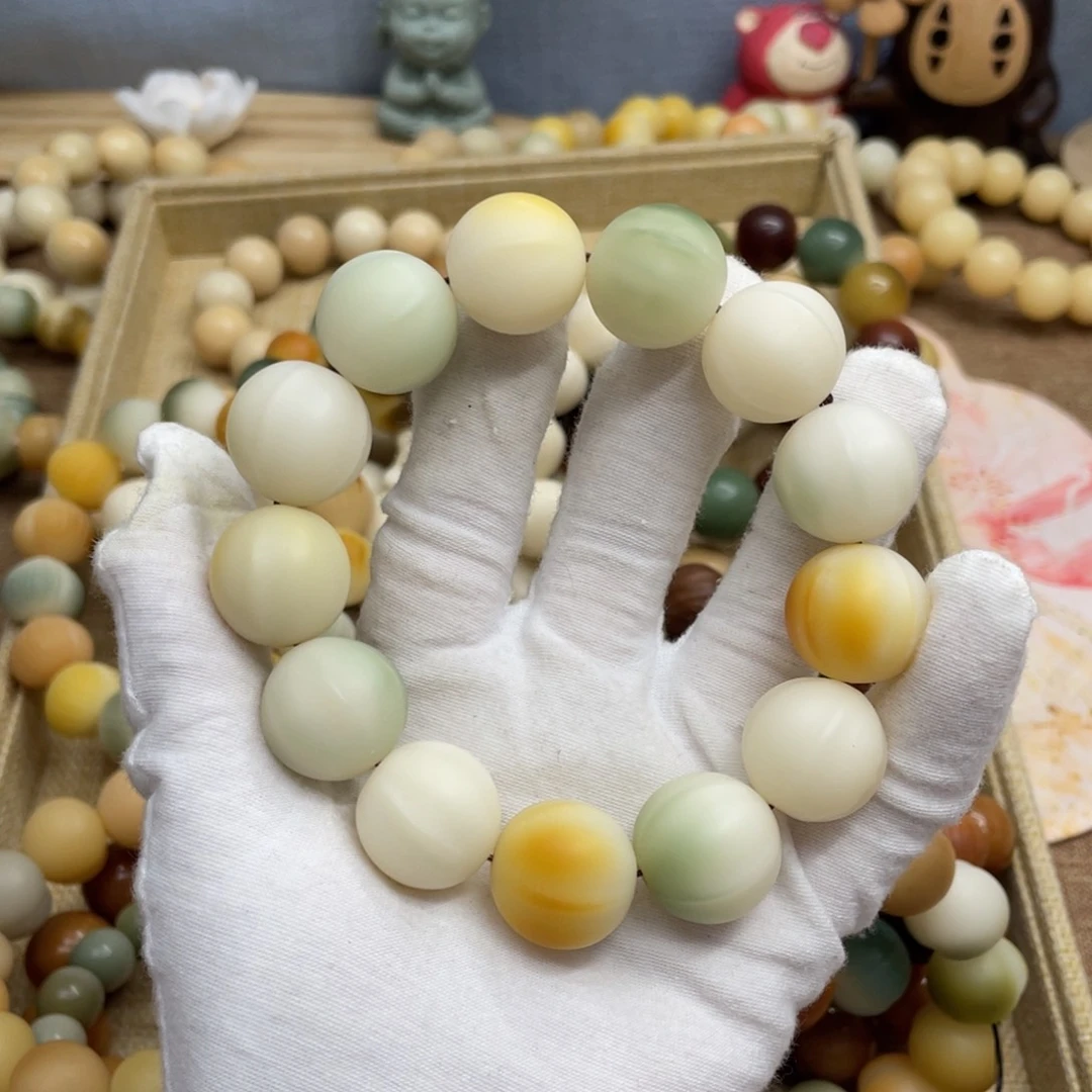 菩提根/象牙果吊坠19干磨瑕疵落地果鲨鱼背823