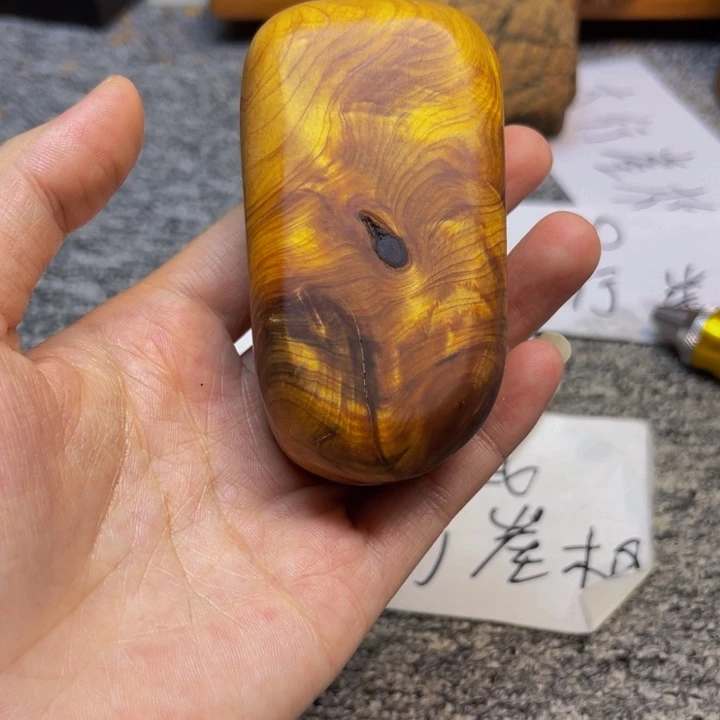柏木（崖柏）瑕疵75