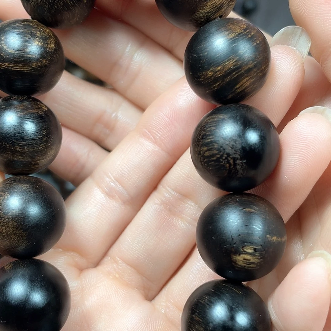 幸***哥沉香沉香碎屑白棋瘤疤1.8